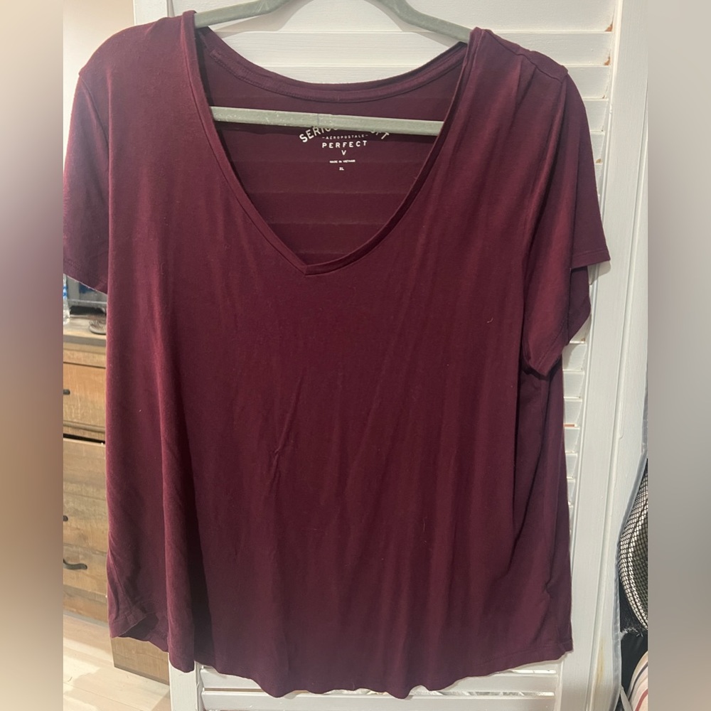 American Eagle soft Tee